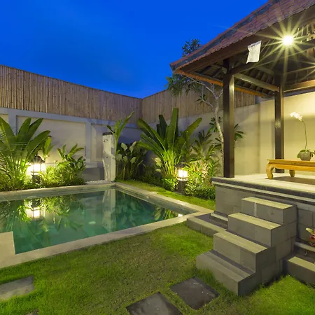 Kubal Villa And Living Seminyak